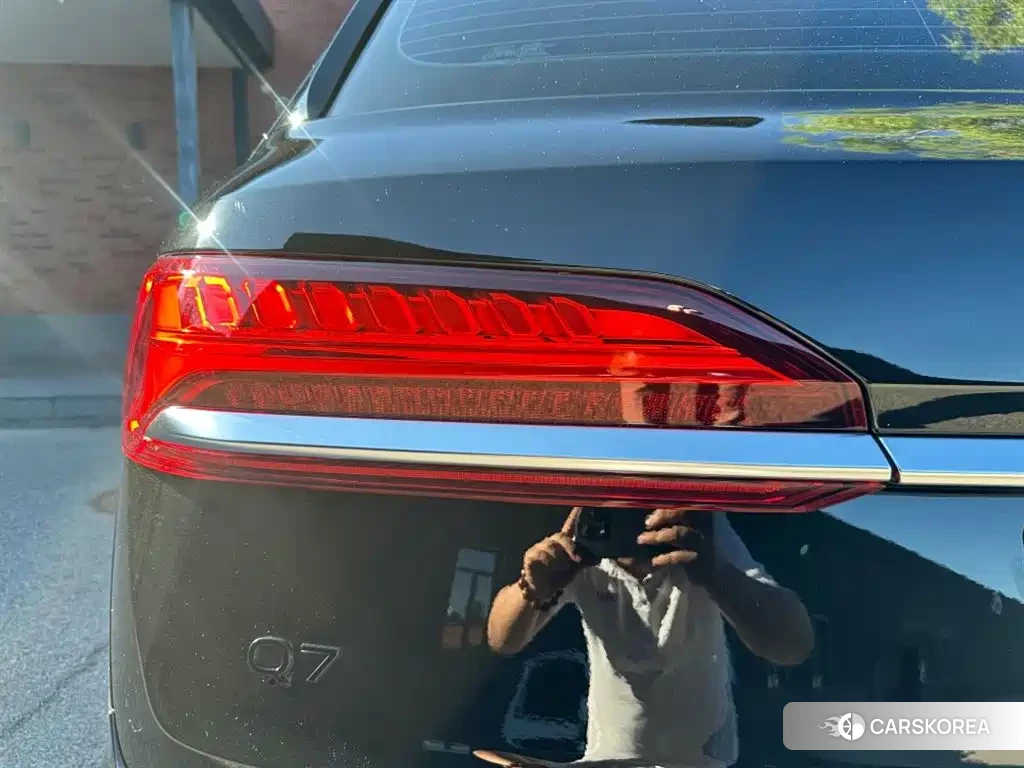 Audi Q7 id 4548349 из Китая 14