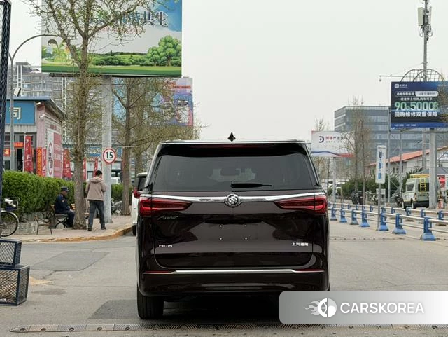 Buick GL8 id 3882269 из Китая 14