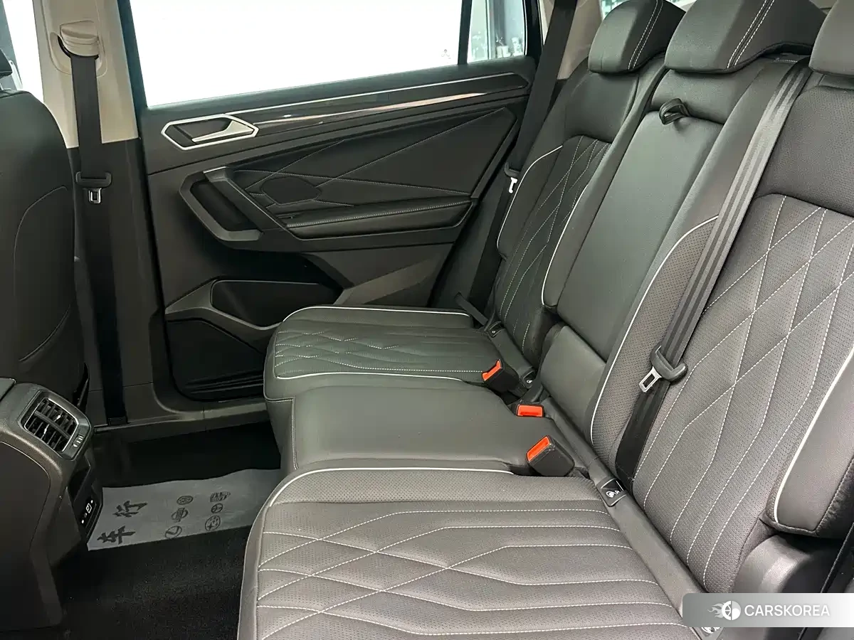 Volkswagen Tiguan L id 4539399 из Китая 14