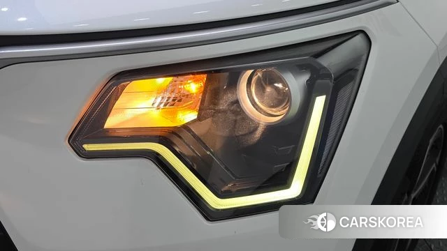Kia Di Ol Nu Niro id 4881174 из Кореи 14