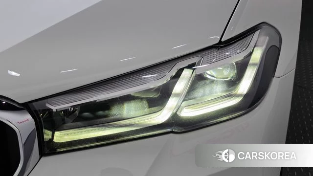 BMW 5 Series (G30) id 4923165 из Кореи 14