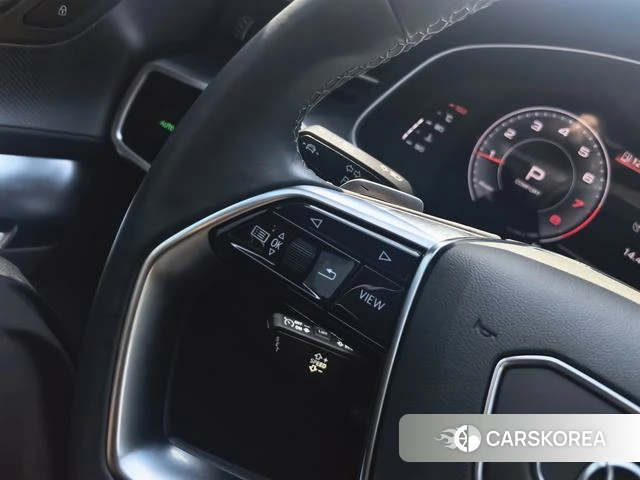Audi A7L id 4217412 из Китая 14