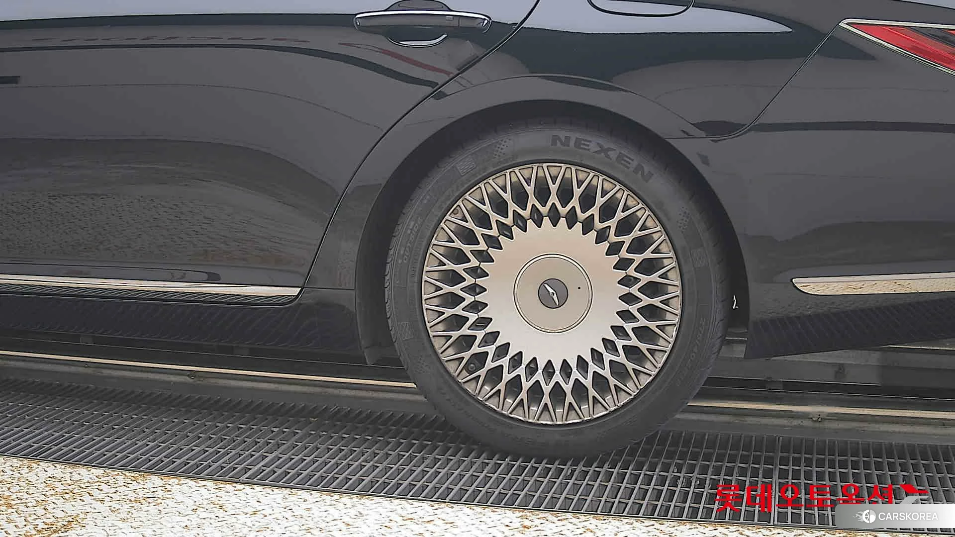 Hyundai G90 id 4679345 из Кореи 14