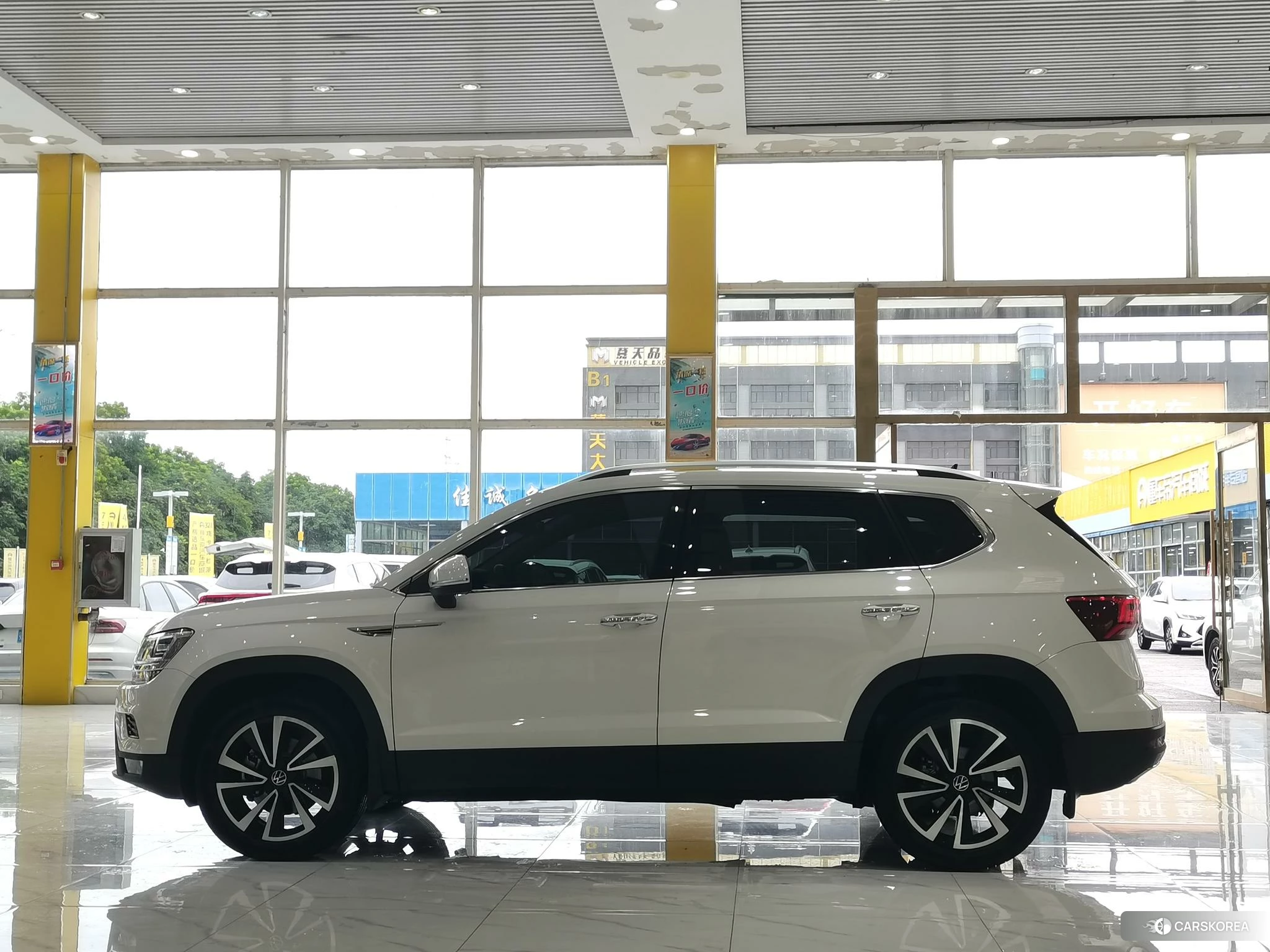 Volkswagen Tuyue id 4492899 из Китая 14