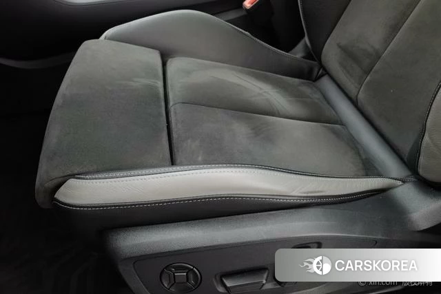 Audi Q3 id 4211332 из Китая 14