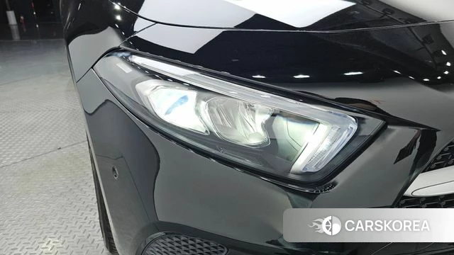 Mercedes-Benz A-Class W177 id 4187329 из Кореи 14