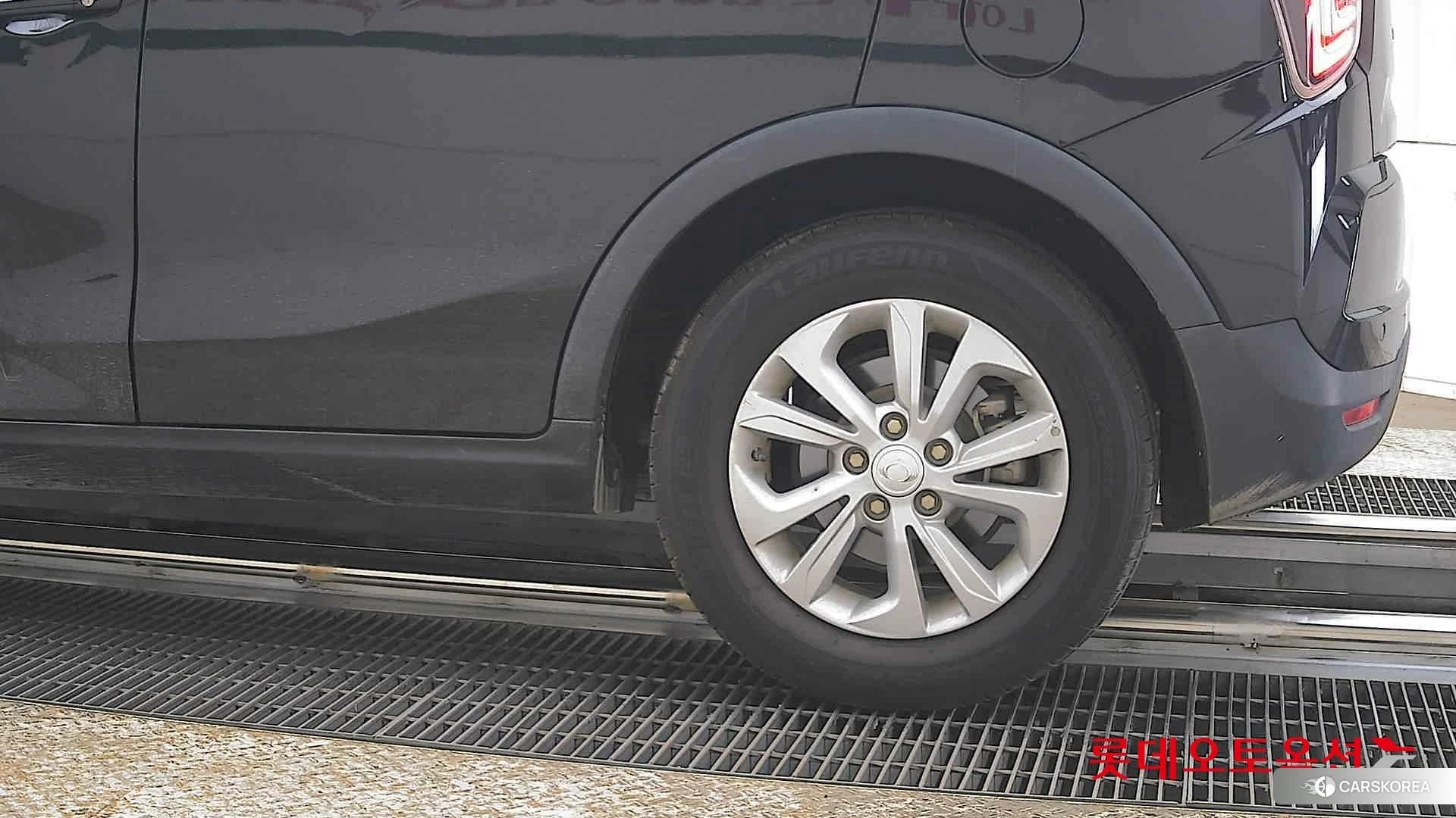 SsangYong Tivoli id 3869463 из Кореи 14