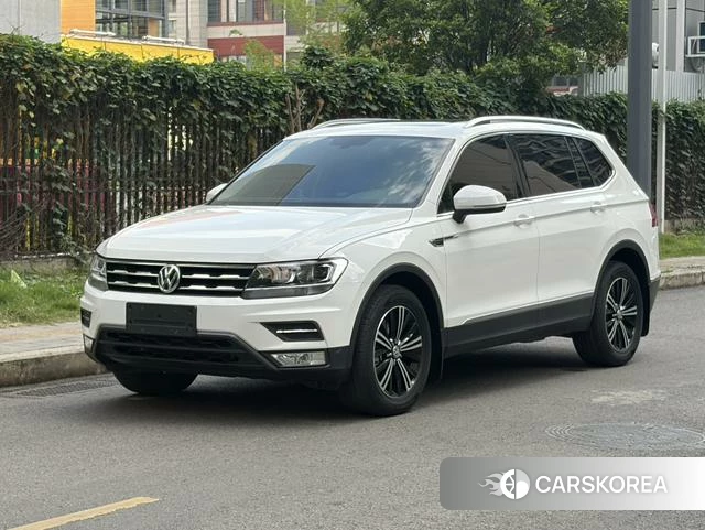Volkswagen Tiguan L id 4219865 из Китая 14