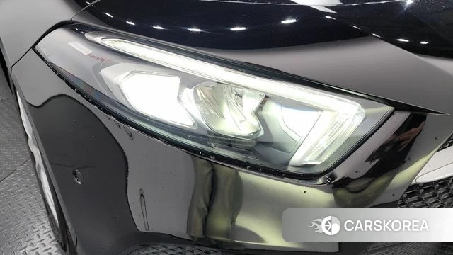 Mercedes-Benz A-Class W177 id 4304499 из Кореи 14