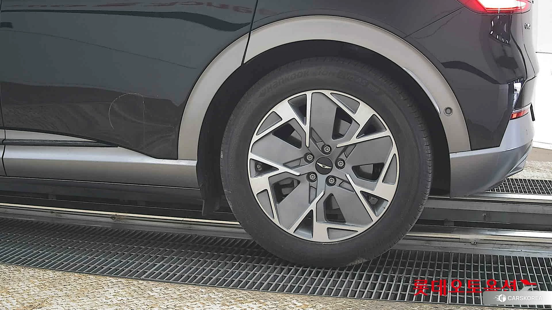 Hyundai GV60 id 3888349 из Кореи 14