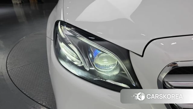 Mercedes-Benz E-Class W213 id 4632630 из Кореи 14