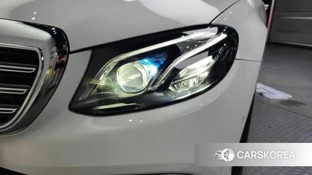 Mercedes-Benz E-Class W213 id 4760226 из Кореи 14