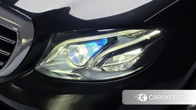 Mercedes-Benz E-Class W213 id 4895289 из Кореи 14
