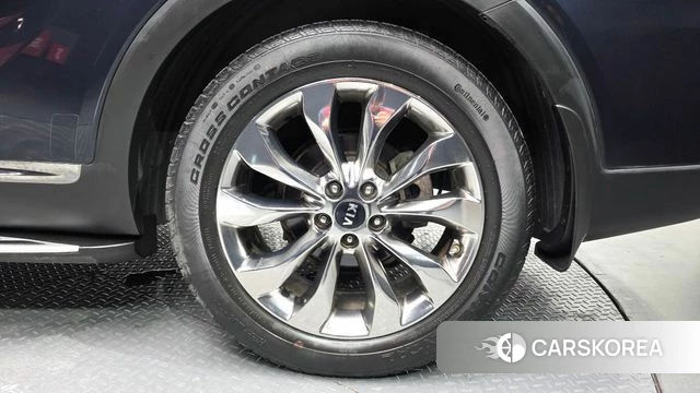Kia The New Sorento id 4425051 из Кореи 14
