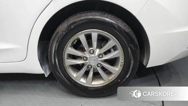 Hyundai The New Avante AD id 4530455 из Кореи 14