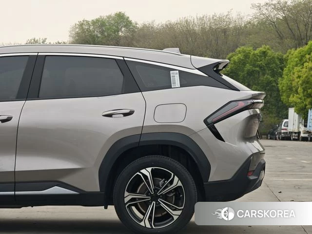 Geely Galaxy Galaxy L7 id 4190409 из Китая 14