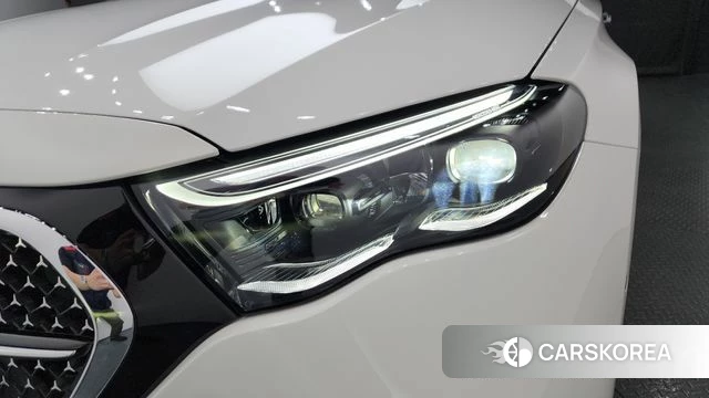 Mercedes-Benz E-Class W214 id 4570955 из Кореи 14