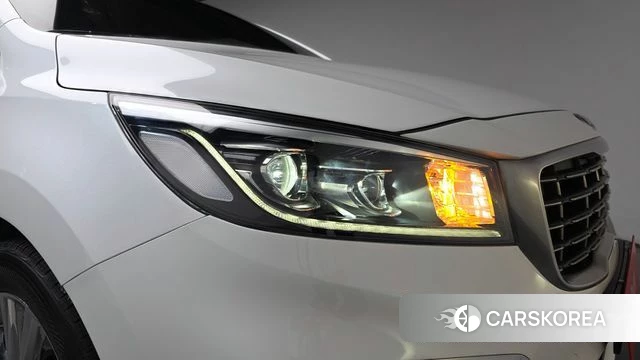 Kia The New Carnival id 4614929 из Кореи 14