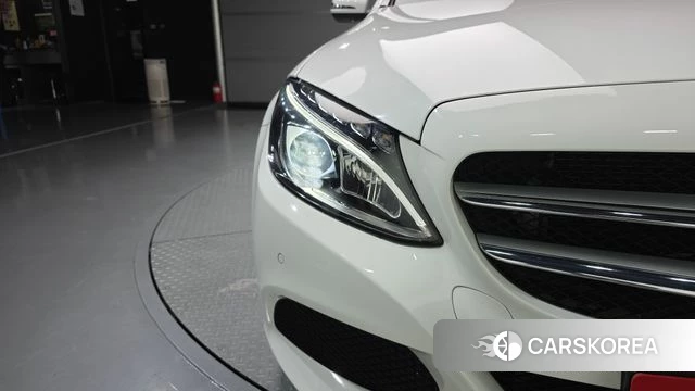 Mercedes-Benz C-Class W205 id 4483325 из Кореи 14