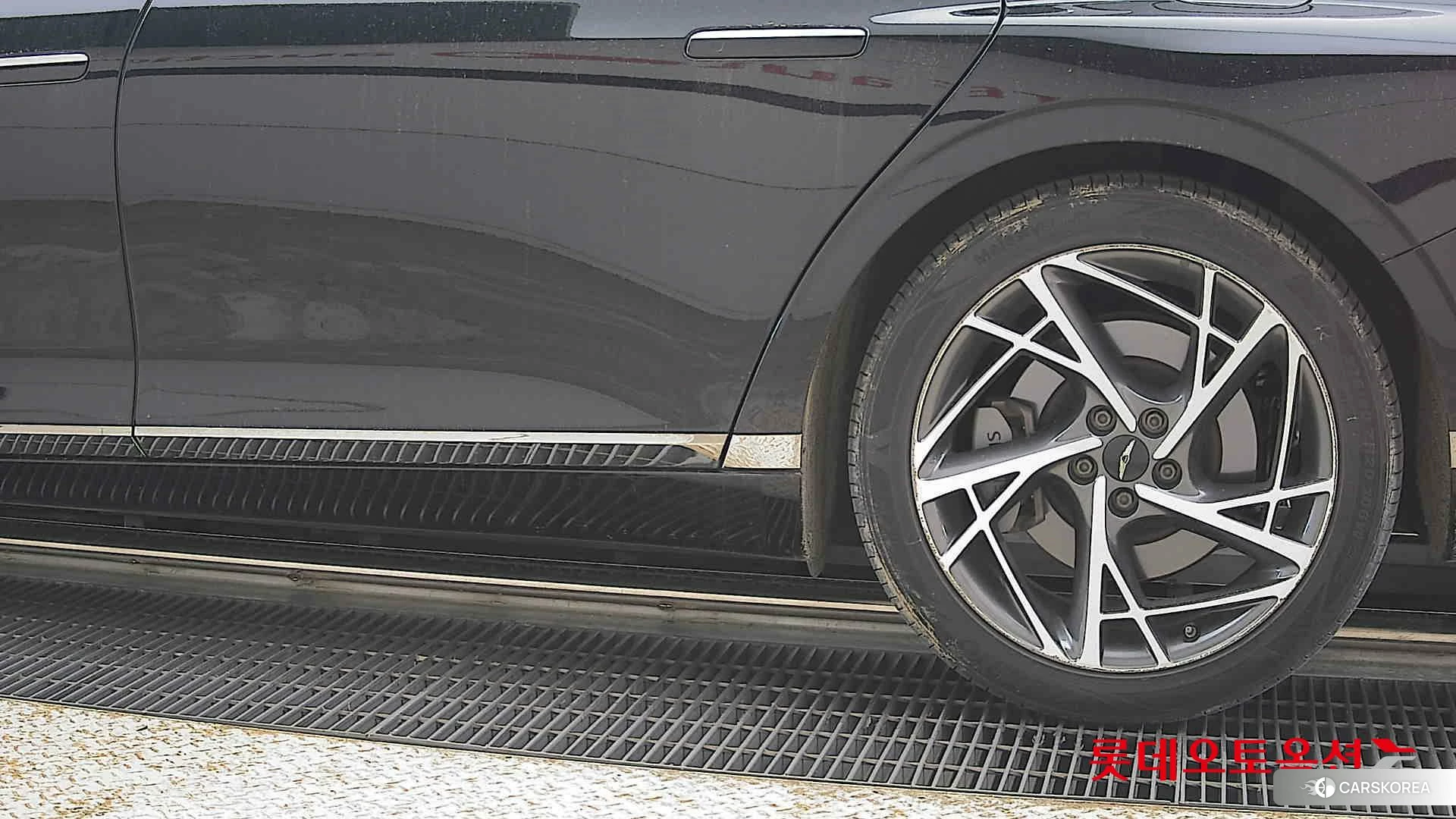 Hyundai G90 id 4296812 из Кореи 14
