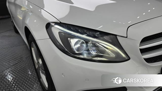 Mercedes-Benz C-Class W205 id 4713460 из Кореи 14