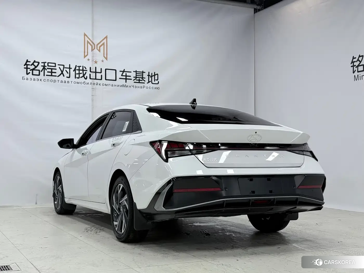 Hyundai Elantra id 4515426 из Китая 14