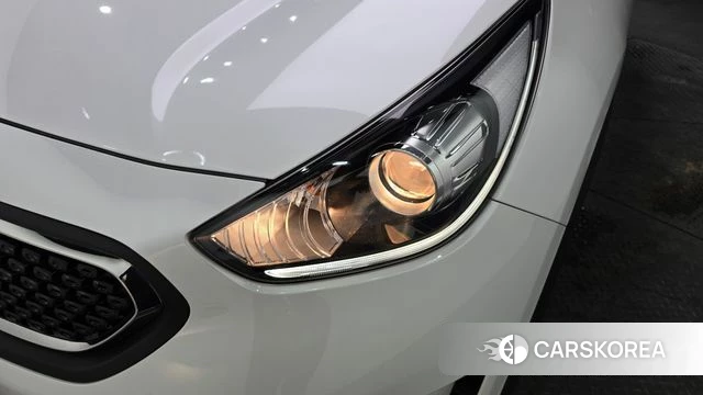 Kia Niro id 4325795 из Кореи 14