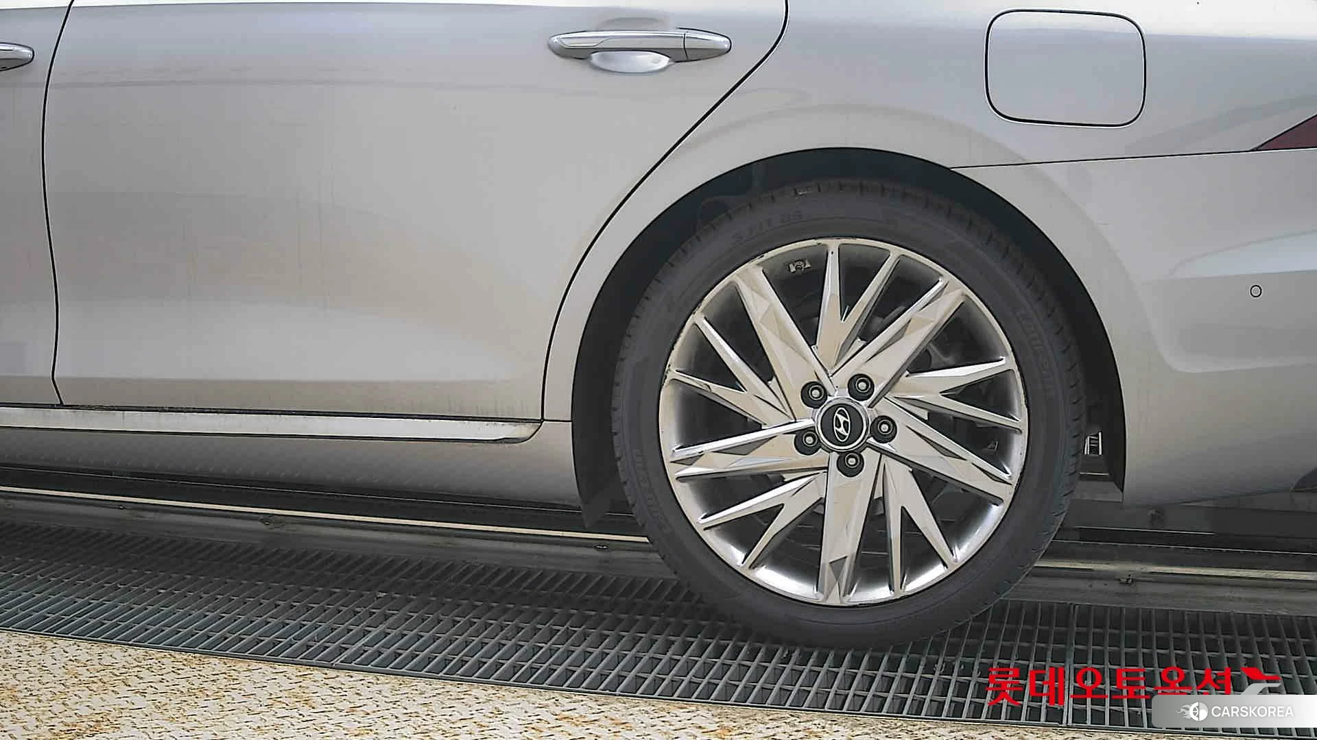 Hyundai Grandeur id 4296757 из Кореи 14