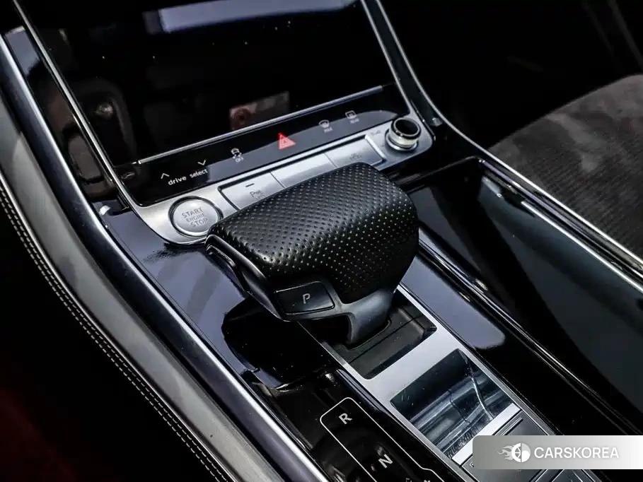 Audi Q8 id 4644719 из Китая 14