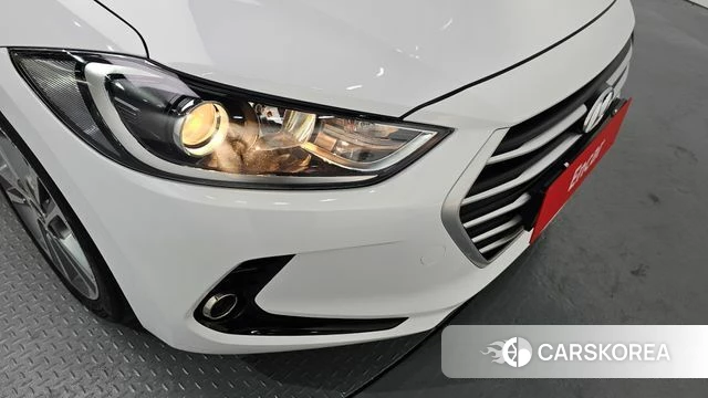 Hyundai Avante AD id 4551884 из Кореи 14