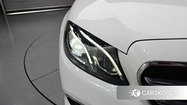 Mercedes-Benz E-Class W213 id 4501983 из Кореи 14