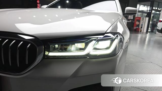 BMW 5 Series (G30) id 4594197 из Кореи 14