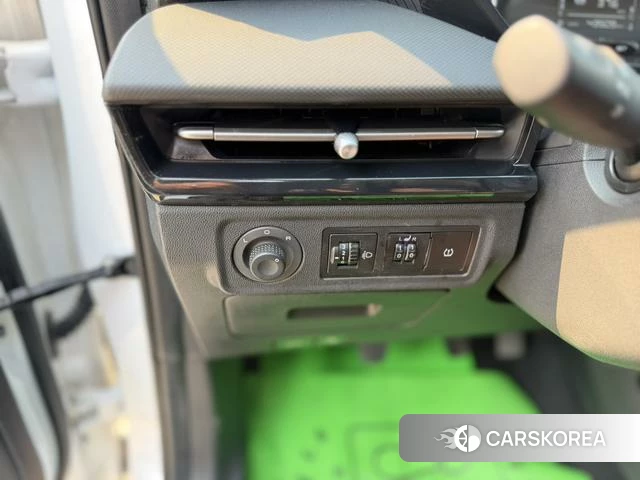 Wuling Automobile Wuling Xingchi id 3983457 из Китая 14