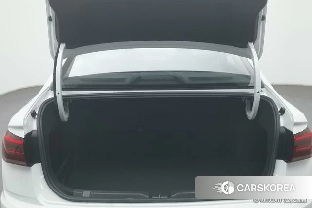 Volkswagen Bora id 4279096 из Китая 14