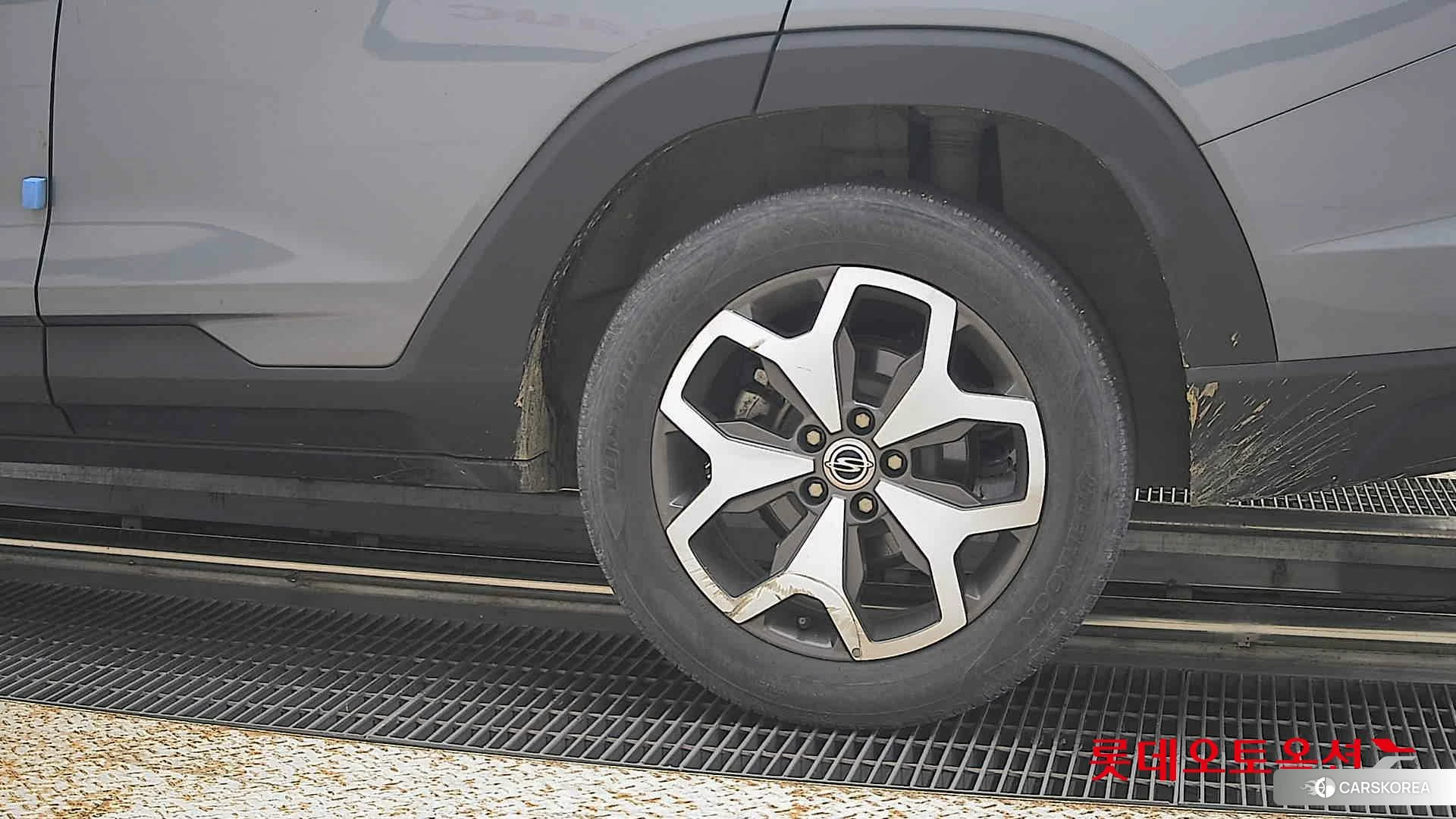 SsangYong Torres id 4909350 из Кореи 14