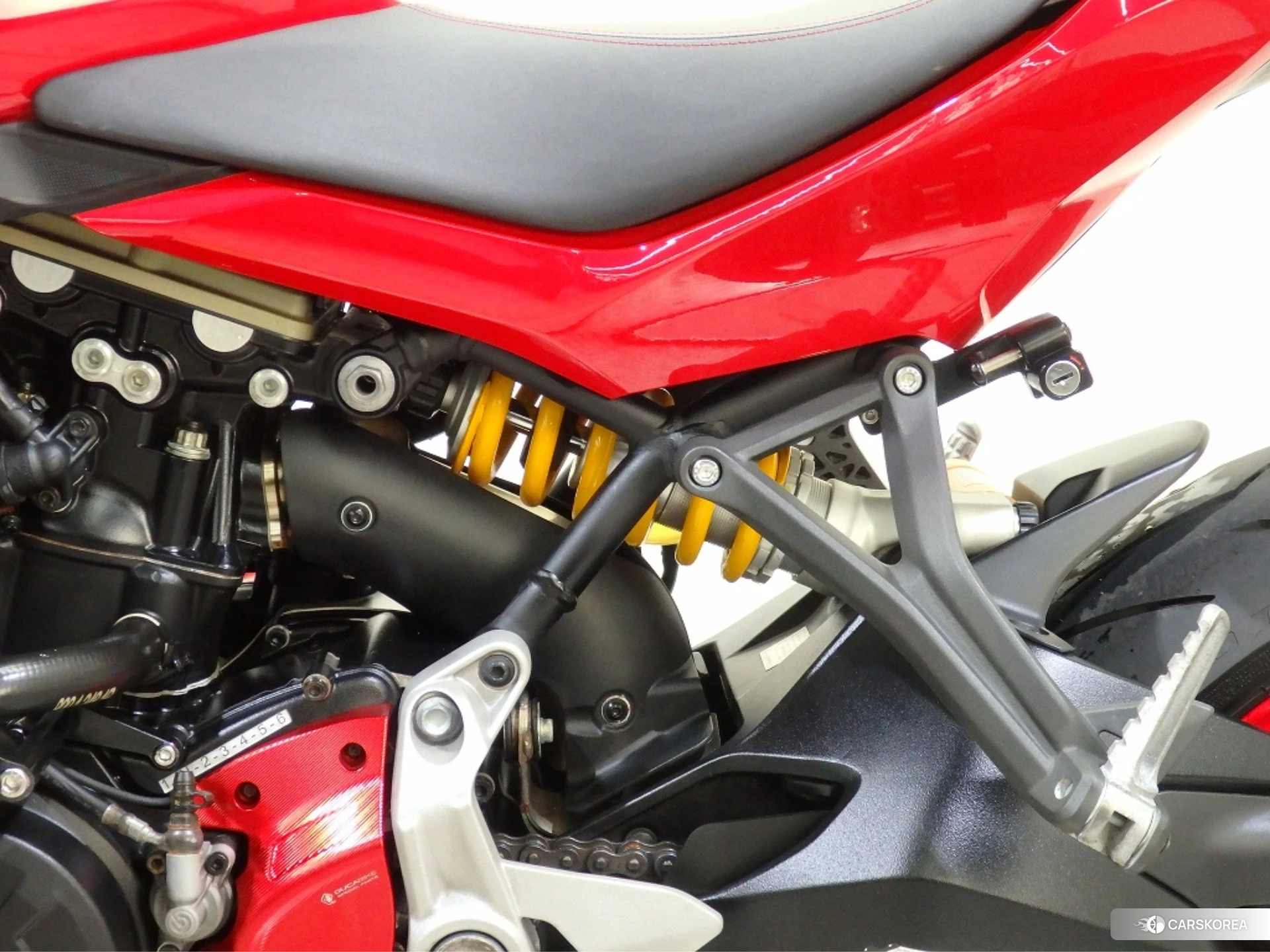 Проданный Ducati SUPERSPORT S id 3951995 из Японии, фото 14
