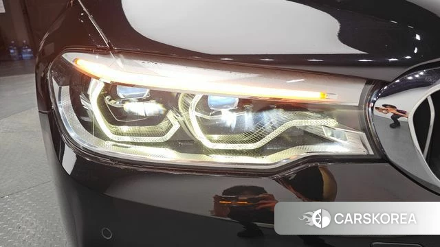 BMW 5 Series (G30) id 4581598 из Кореи 14
