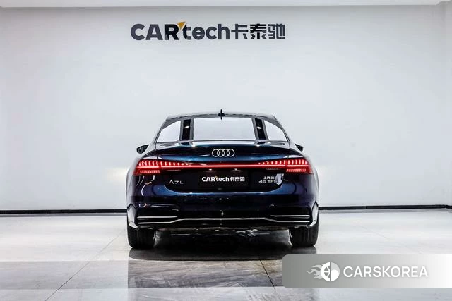 Audi A7L id 4298028 из Китая 14