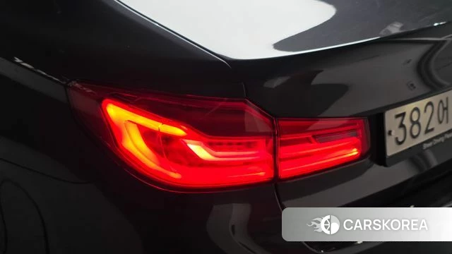 BMW 5 Series (G30) id 4586548 из Кореи 14