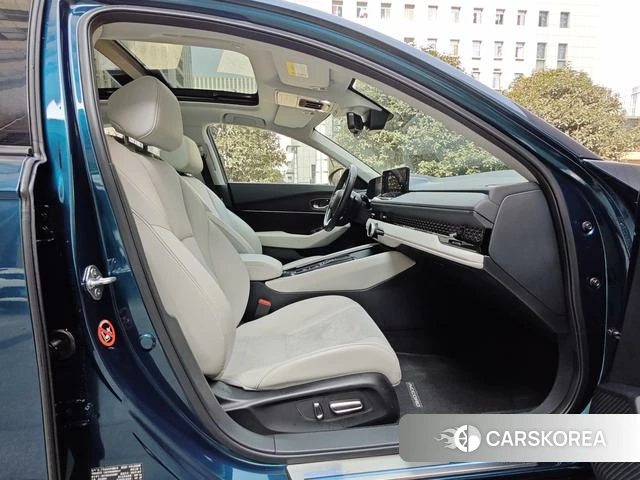 Honda Accord PHEV id 4262042 из Китая 14