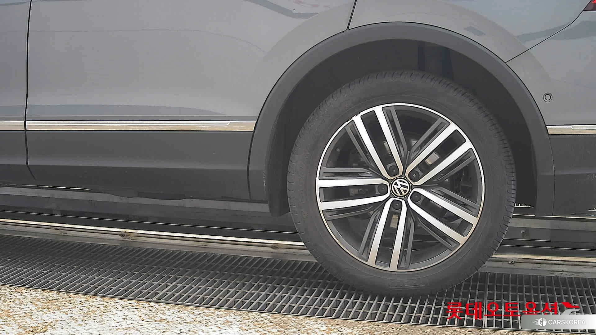 Volkswagen Tiguan Allspace 2.0 TDI id 3882205 из Кореи 14