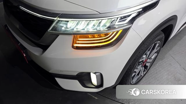 Kia Seltos id 4284283 из Кореи 14