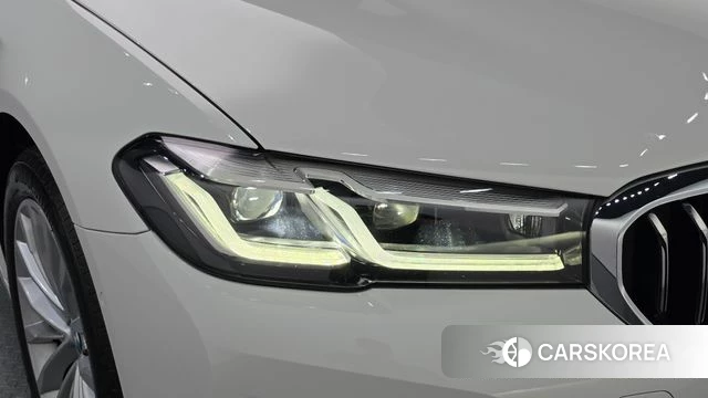 BMW 5 Series (G30) id 4906646 из Кореи 14