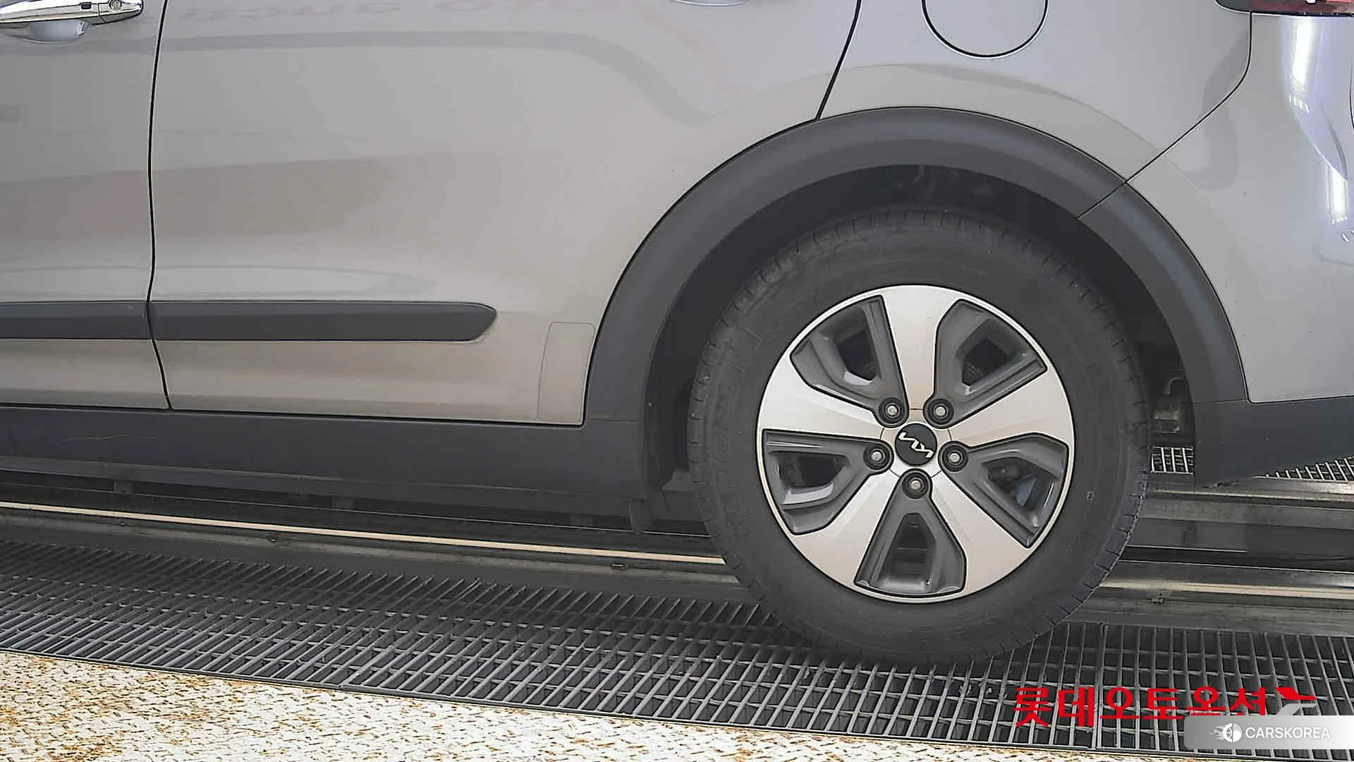 Kia Niro Hybrid id 4902445 из Кореи 14