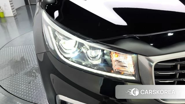 Kia The New Carnival id 4615035 из Кореи 14