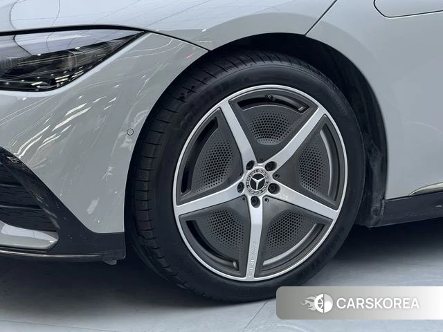 Mercedes-Benz EQE id 4374766 из Китая 14