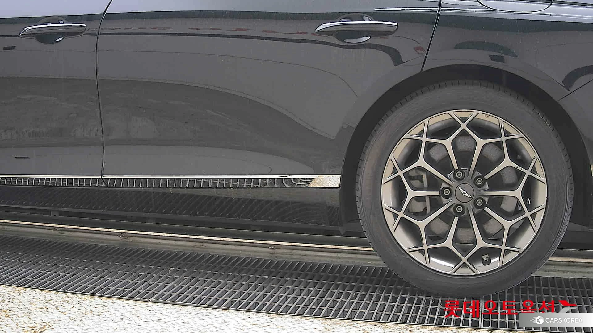 Hyundai G80 id 4289396 из Кореи 14