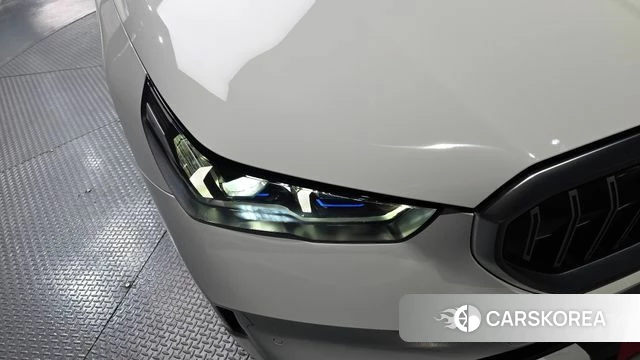 BMW 5 Series (G60) id 4230413 из Кореи 14