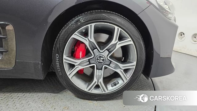 Kia Stinger id 4435870 из Кореи 14