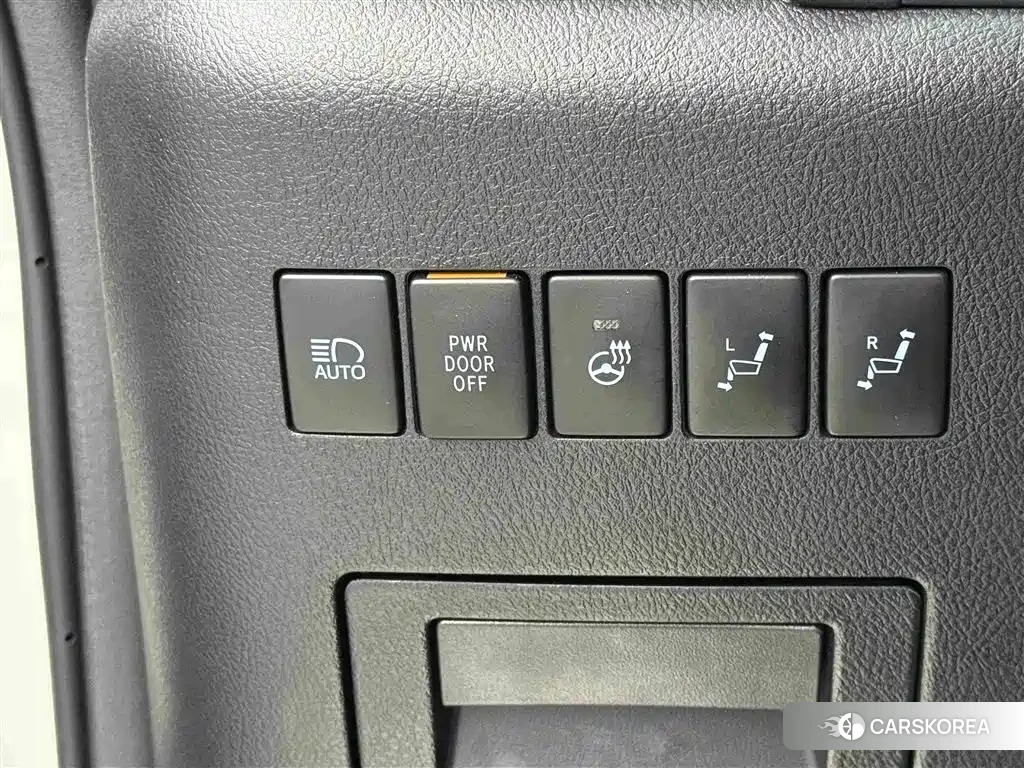 Toyota Vellfire id 4600549 из Китая 14